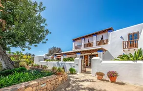 Maison de vacances avec barbecue, piscine privée et terrasse | Vue mer - Image 5