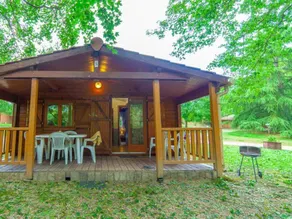 Family-friendly chalet with heated pool & terrace | Pets are welcome - Image 4