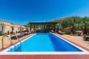 Gemütliche Villa mit Garten, Grill und privatem Pool | Haustierfreundlich - Image 3