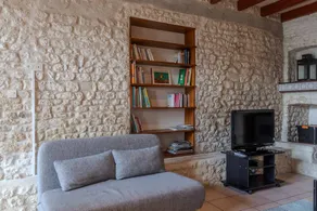 Maison 'Les Roses De Jonzac' with Private Pool, Private Terrace, and Wi-Fi - Image 4