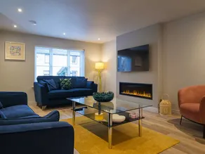 Family-friendly cottage with terrace & garden - Image 2