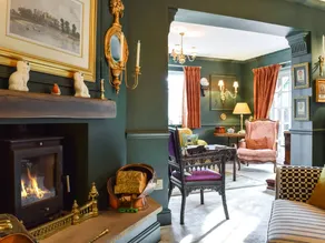 Children-friendly pleasant cottage with terrace & garden - Image 3