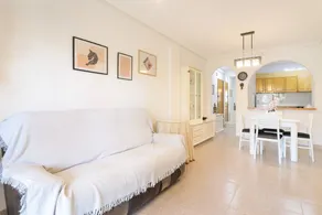 Appartement de vacances avec terrasse, jardin et internet haut débit | Vue jardin | Adapté au travail à distance - Image 4