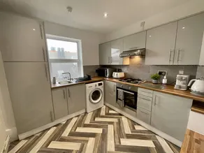 Apartamento con 2 habitaciones para 4 personas - Image 5