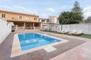 Villa avec terrasse, piscine privée et barbecue | Vue mer - Image 2