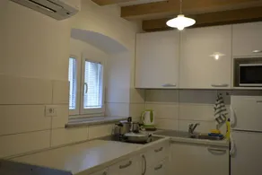 Charming holiday apartment | City view - Image 3