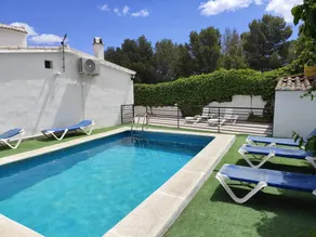 Holiday home with garden, pool & terrace | Mountain view - Image 2