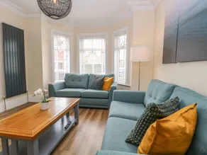 Family-oriented cottage with garden | Close to the beach | Pets allowed - Image 3