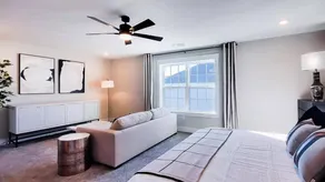 Loop, Luxury Large 3BR, 3.5 Bath, Sleeps 9, Wifi - Image 3