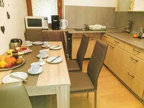 Wonderful apartment with garden & terrace | Pets allowed - Image 4