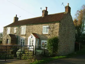 Cozy Cottage Retreat near Historic York - Image 2