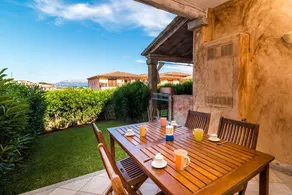 Merveilleux appartement adapté aux familles avec jardin et terrasse | Vue mer - Image 3