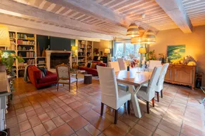 Holiday home with pool, terrace & garden | City view | Perfect for remote work - Image 5
