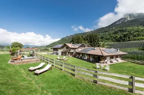 Agriturismo Berry House: Stanza Cuore. Stanza al pian terreno direttamente sul giardino con sauna finlandese privata. Adatta a famiglia. - Image 4