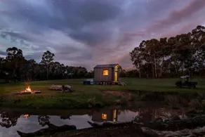 Charming Tiny House, Ideal for a Glamping Escape near Heathcote - Image 3