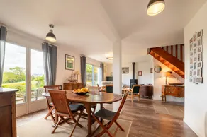 Child-friendly house with terrace, barbeque & garden | Sea view | Close to the beach - Image 2