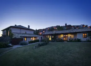 Holiday home with garden | Mountain view - Image 4