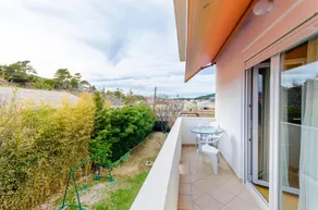 Apartment with BBQ, terrace & garden | Garden view - Image 2