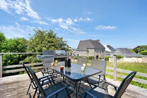 Holiday Home 'Maison Familiale Centre De Camaret' with Sea View, Private Terrace and Wi-Fi - Image 5