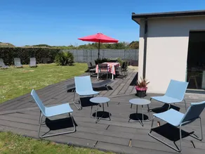 Agréable maison de vacances entièrement équipée avec jardin, barbecue et terrasse | À côté de la plage | Avec animaux autorisés - Image 2