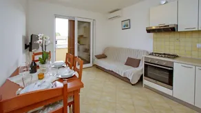 Flat with barbeque | Next to the beach - Image 3