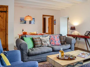 Newton Cottage - Image 2