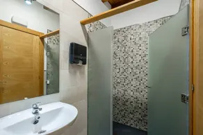 Zimmer 'Habitacion 3' mit Bergblick, Wi-Fi und Klimaanlage - Image 5
