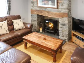 Family-oriented cottage with garden | River view | Pets are welcome - Image 2