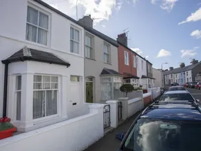 Cottage with garden | Beach view - Image 2
