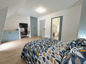 Helles Ferienhaus mit beheiztem Pool und PRM-Zugang, nahe Laval - Image 3
