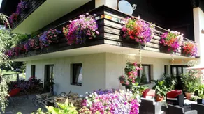 Family-friendly apartment with terrace, garden & barbeque | Suitable for remote work - Image 2