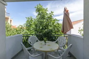 Appartement de vacances avec barbecue | Vue jardin - Image 2