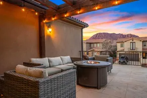 Family-oriented lovely house with hot tub, barbeque & heated pool | Mountain view - Image 3