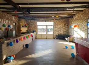 Geräumige Wohnung in Villarrobledo mit gemeinschaftlichem Pool - Image 3