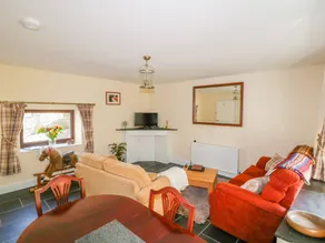 Family-friendly lovely cottage with garden | Pets are welcome - Image 4