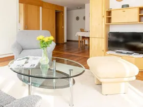Voll ausgestattetes gemütliches Apartment mit Garten - Image 5