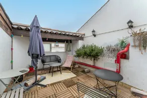 Charmant appartement de vacances entièrement équipé avec barbecue et terrasse | Proche Palais des papes d'Avignon | Vue ville | Avec animaux autorisés - Image 2