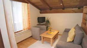 Holiday apartment with garden & barbeque | Mountain view - Image 5