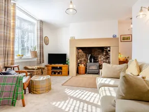 Children-friendly charming cottage with garden | River view - Image 2