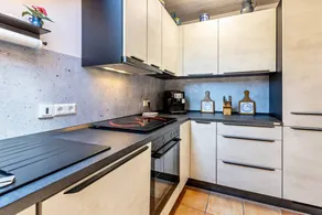 Charmant appartement de vacances entièrement équipé avec internet haut débit | Vue jardin - Image 5