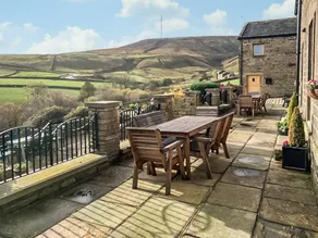 Family-oriented cottage with garden | Pet-friendly - Image 2