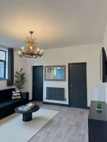 Fully equipped flat with garden - Image 2