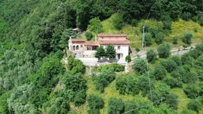 Child-friendly house with garden, barbeque & private pool | Near Lucca Cathedral | Pets allowed - Image 3