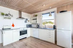 House with barbecue, terrace & hot tub | Pets allowed - Image 3