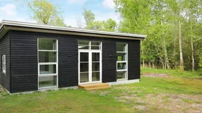 Holiday home with BBQ, terrace & sauna | Pets are welcome - Image 3