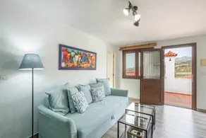 Apartment 'Casita La Finca I' with Sea View, Wi-Fi, and Air Conditioning - Image 2