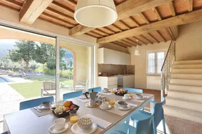 Voll ausgestattete Villa mit Grill, Terrasse und Garten | Panoramablick - Image 5