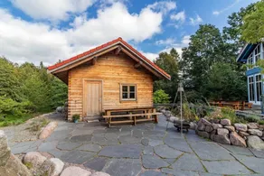 Maison de vacances avec sauna, piscine et terrasse - Image 2