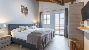 Apartment with sauna - Image 4