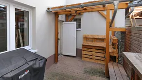 Holiday home with terrace & BBQ - Image 4